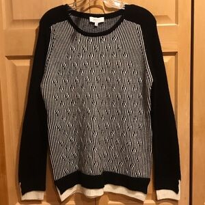 New Jaye.e. Black and White Patterned Crew Neck Sweater